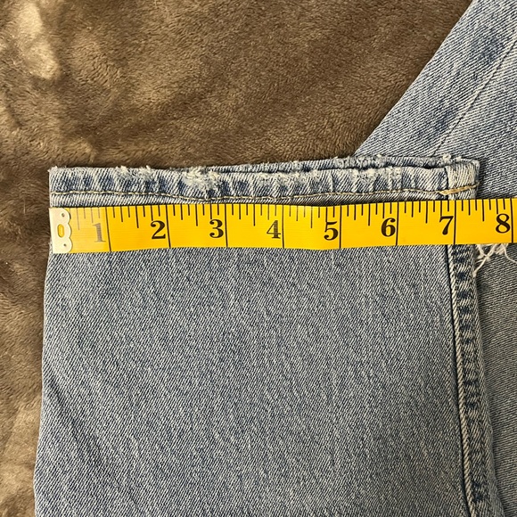 Old Navy Midrise Boyfriend Loose Jeans size 4 - Picture 4 of 13